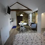 Casinha Pousafoles Nyaraló