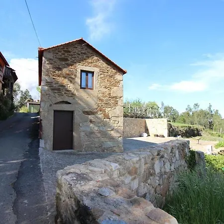 Nyaraló Casinha Pousafoles